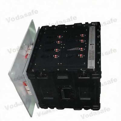 Buy Vehicle Broad Spectrum Mobile Phone Signal Jammer 13CH DC 24V With 47dBm Each Band online manufacture